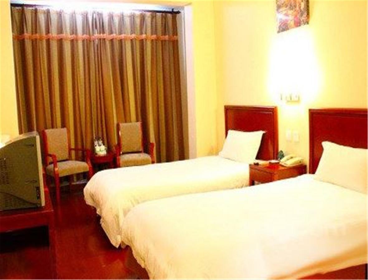 Greentree Inn Shandong Qingdao Railway Station Zhanqiao Yacht Wharf Express Exterior photo